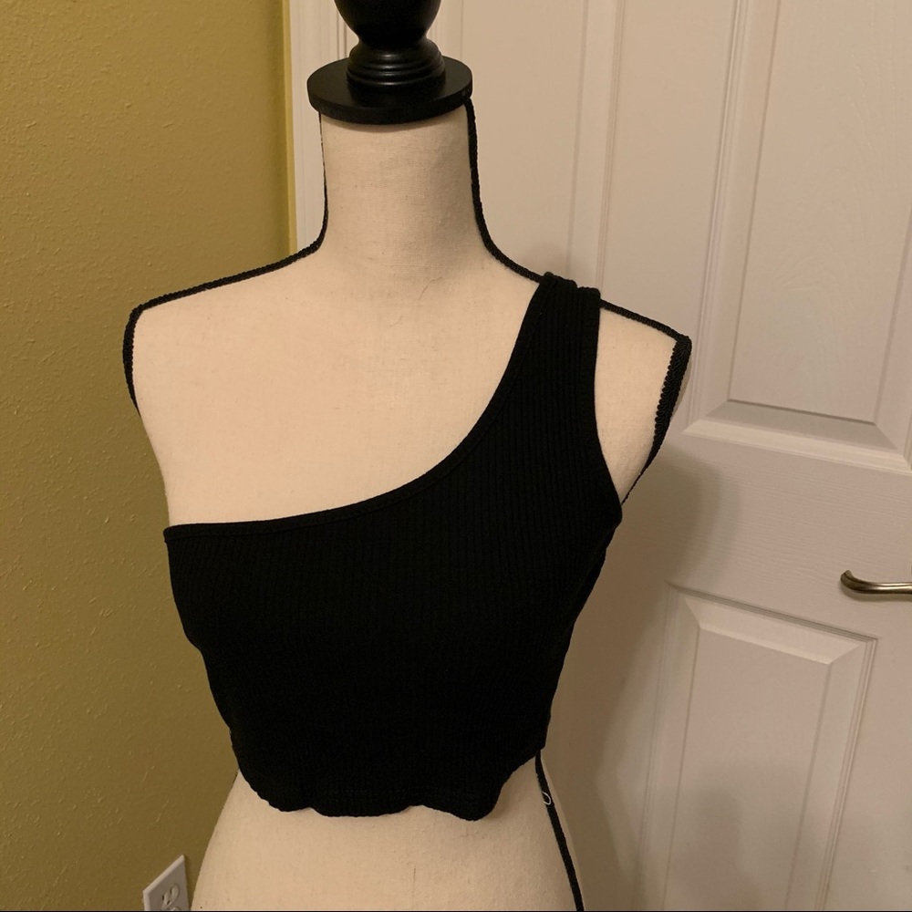 Shein One Shoulder Black Crop Top (M)